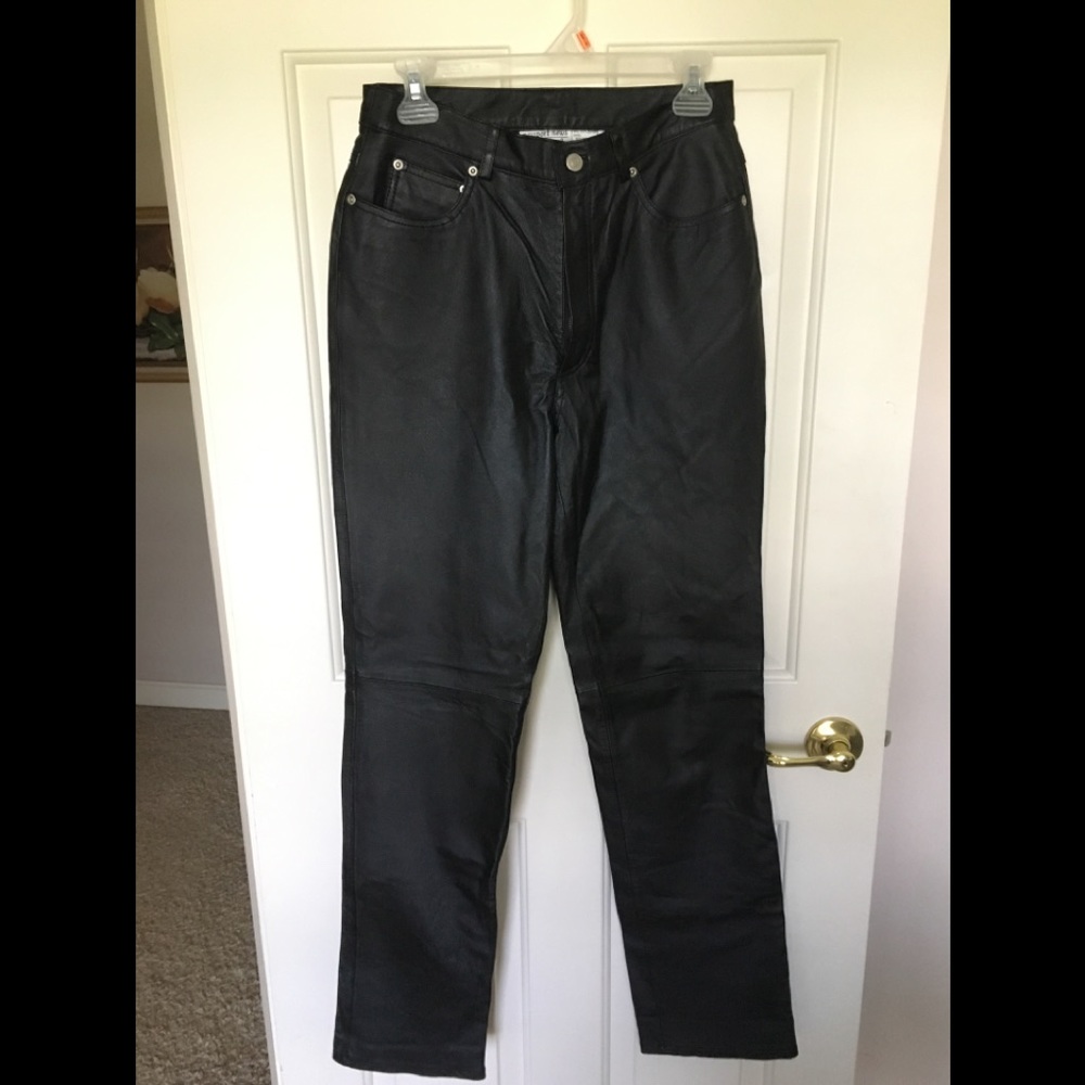 Newport News black leather lined pants